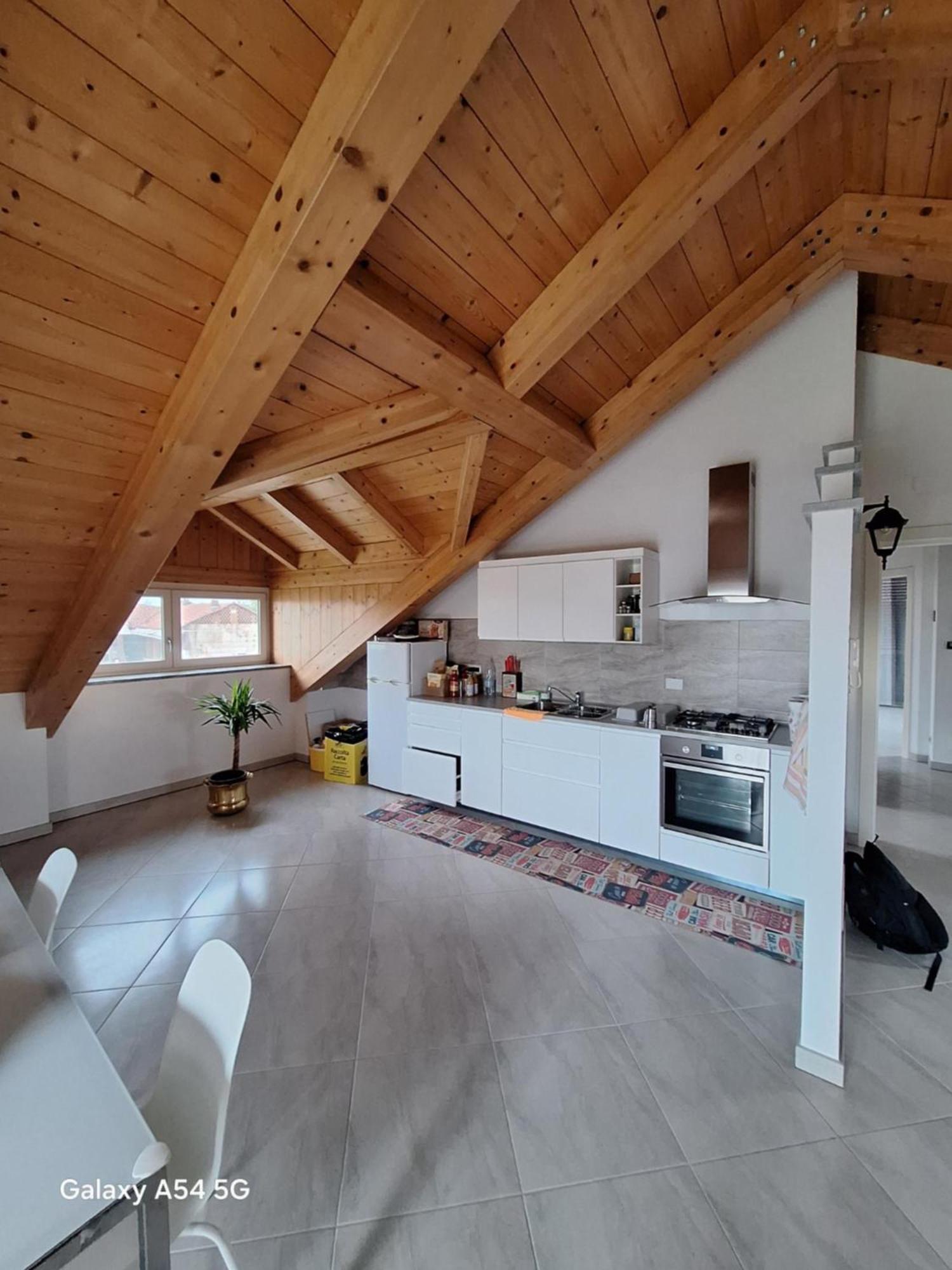 Вілла Casa Matilde Leini Екстер'єр фото