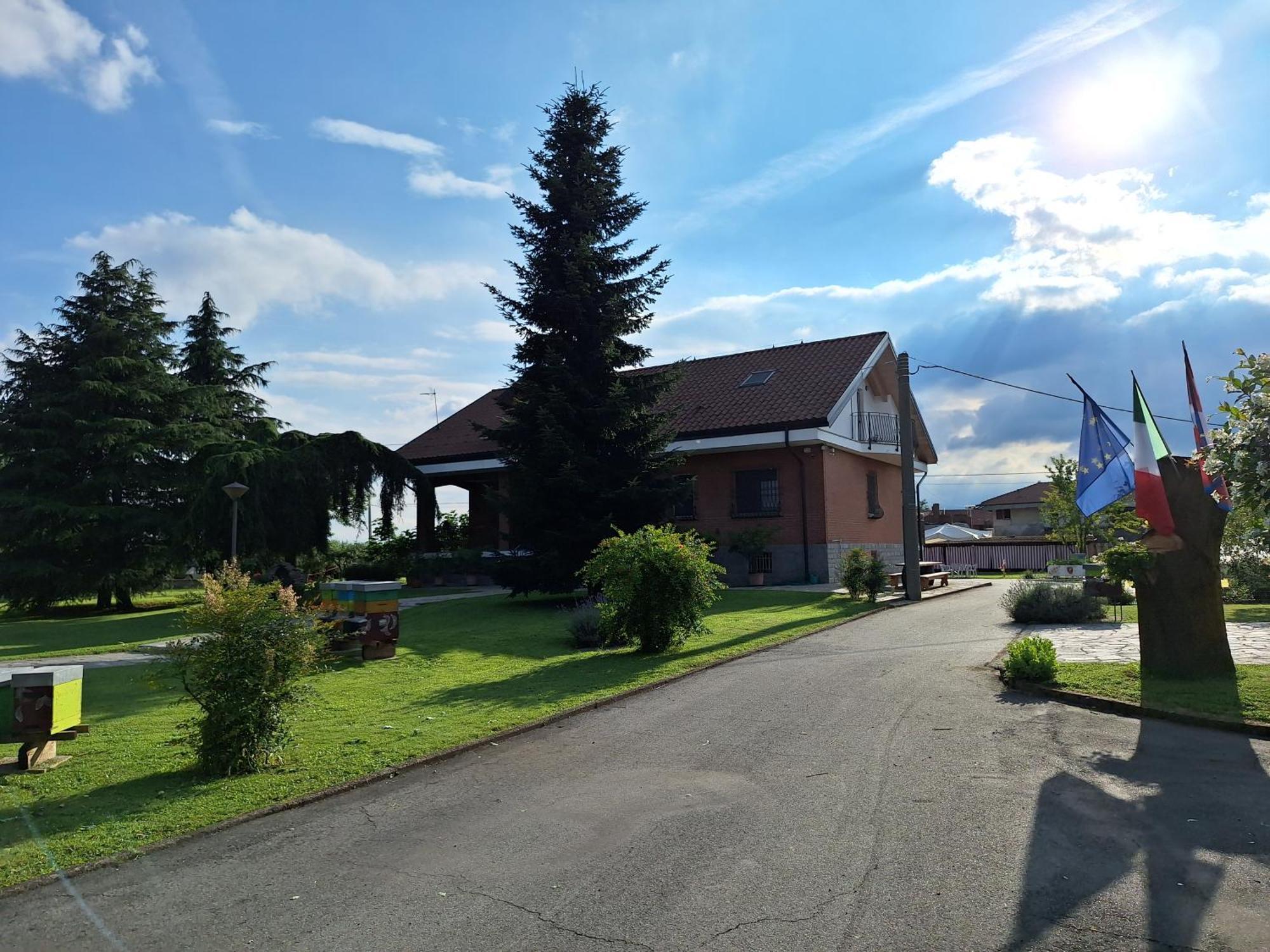 Вілла Casa Matilde Leini Екстер'єр фото